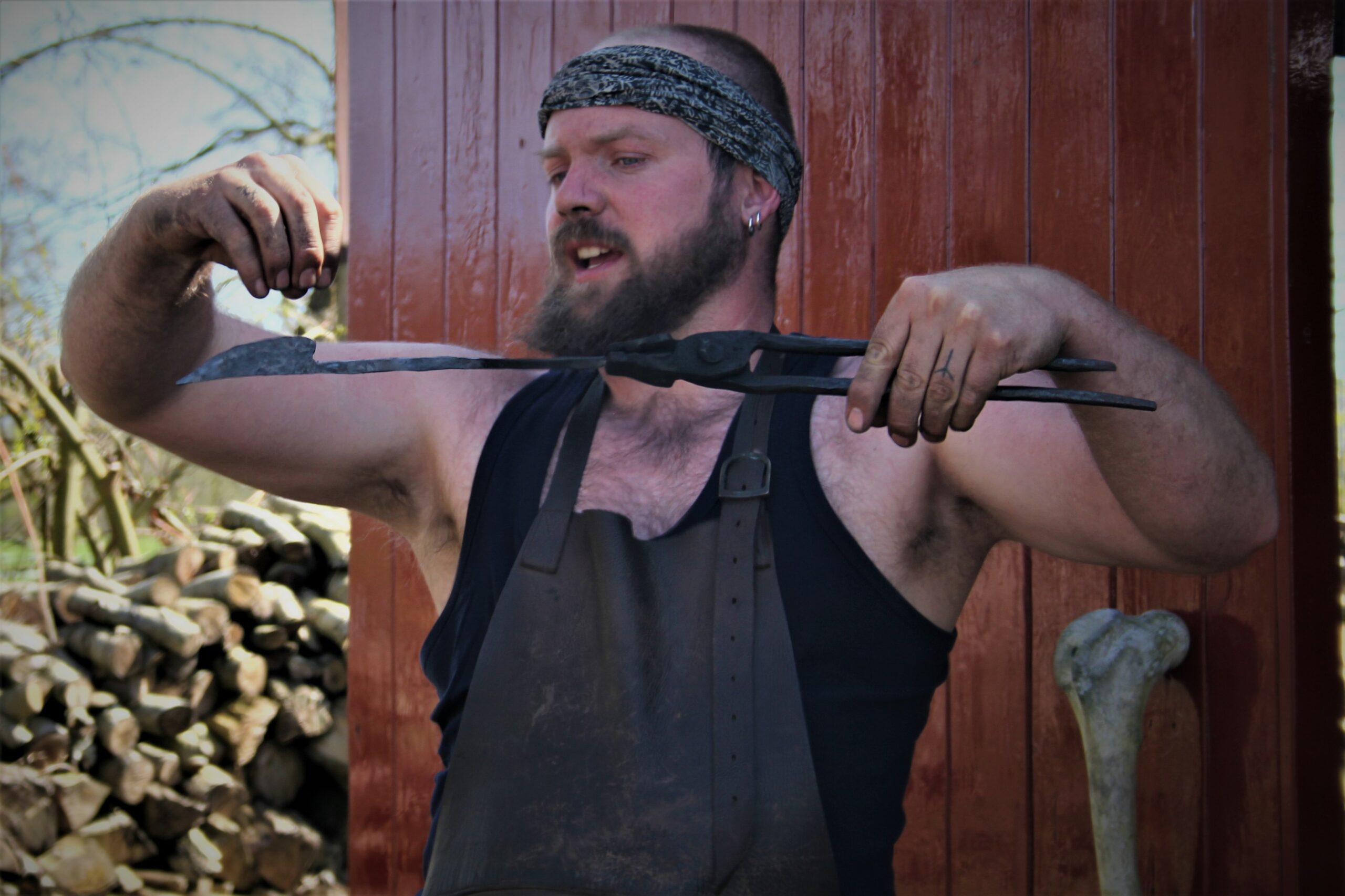 smid uitleg zelf mes maken